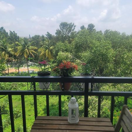 Serene Home Stay Бангалор Экстерьер фото
